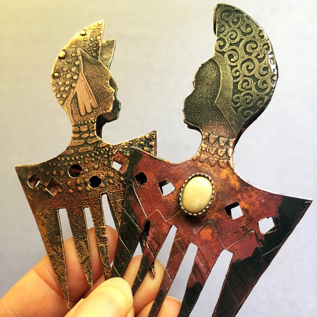 © Ancestors - Arimas