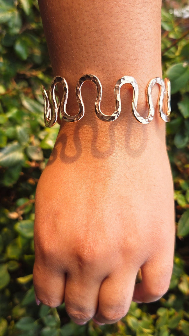 Sculptural Bangles: ARIMAS Metal Lab Workshop in Philadelphia