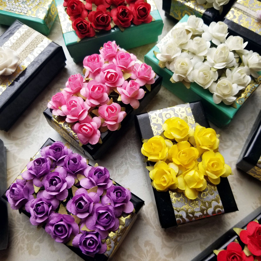 Roses Gift Packaging - Arimas 